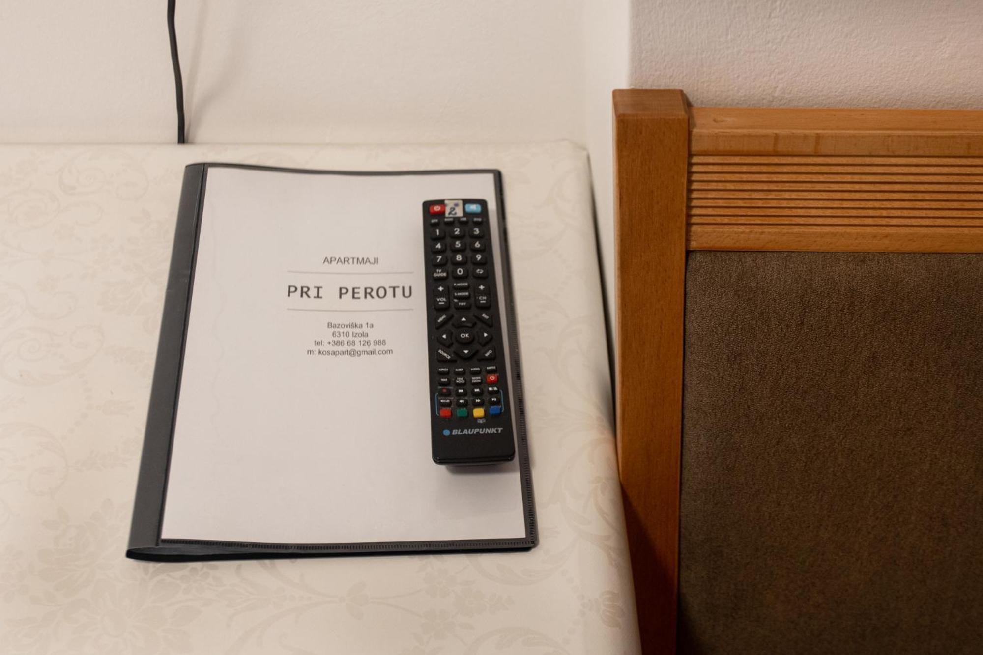 Apartmaji Pri Perotu Изола Экстерьер фото